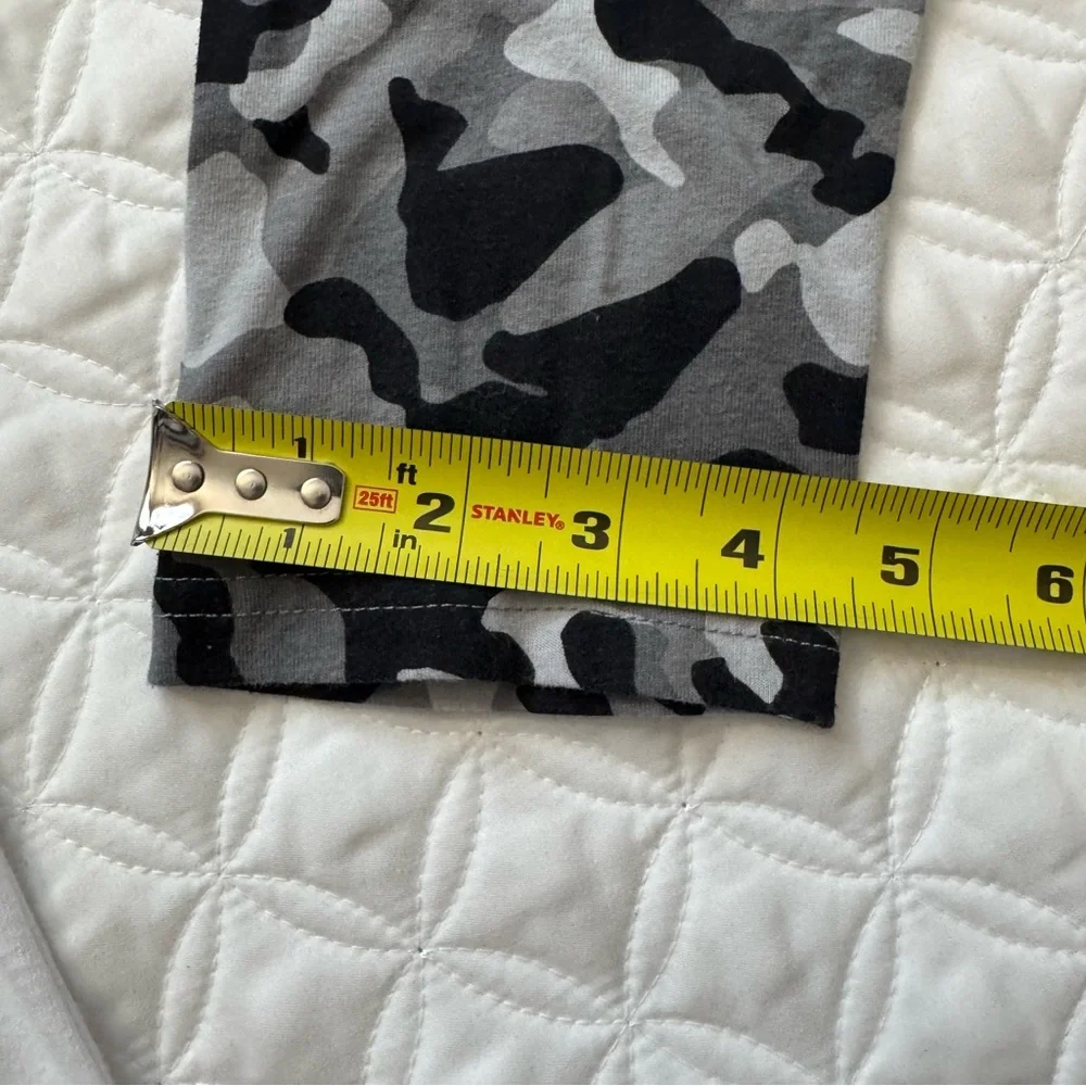 The Children's Place Colorblock Hooded Camo Long Sleeve Top White Black Sz XL